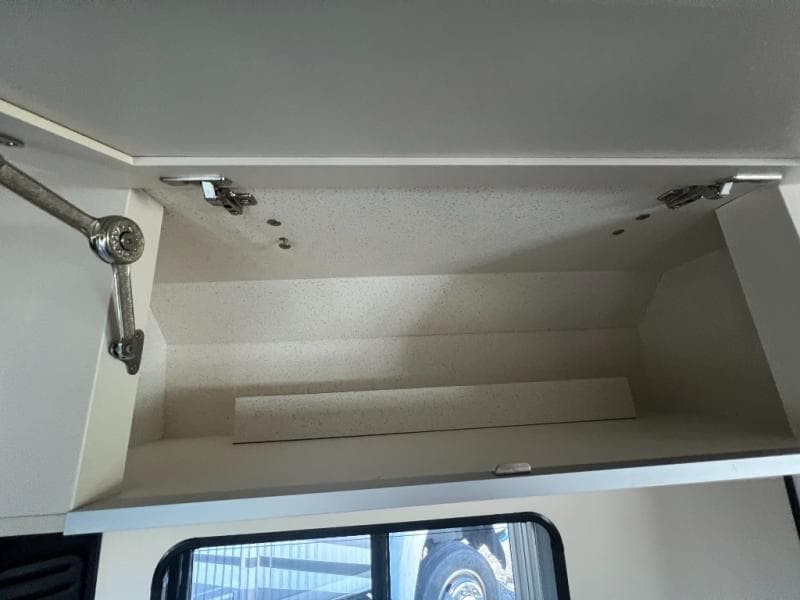 2021 Roadtrek 2021 Roadtrek Fuzion - thumbnail 16