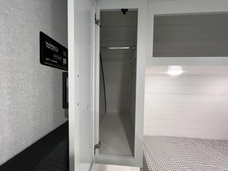 2026 Jayco 2026 Jayco Jay Flight SLX - thumbnail 43