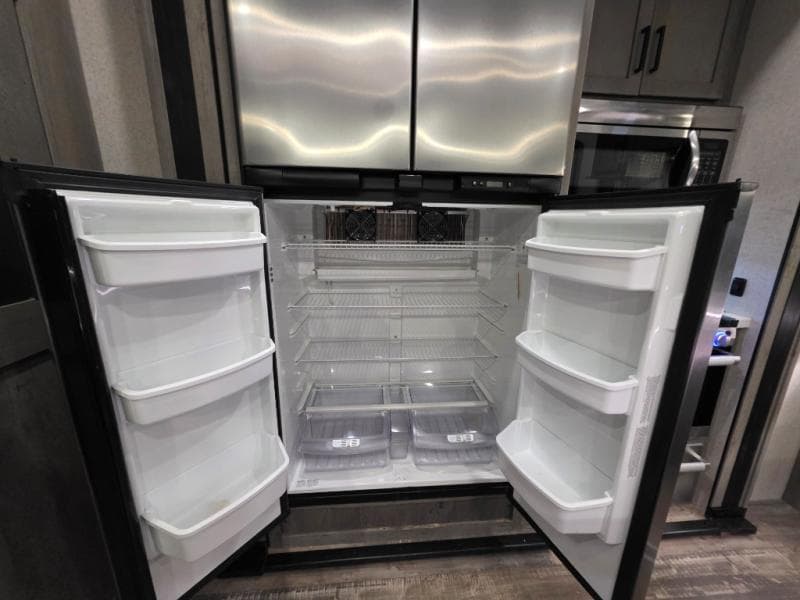 2021 Keystone 2021 Keystone Raptor - thumbnail 40