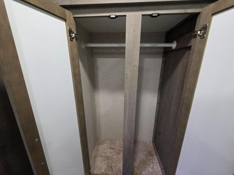 2021 Keystone 2021 Keystone Raptor - thumbnail 55