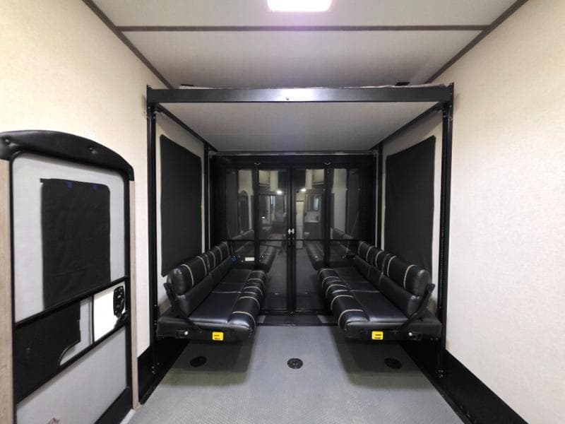 2021 Keystone 2021 Keystone Raptor - thumbnail 57