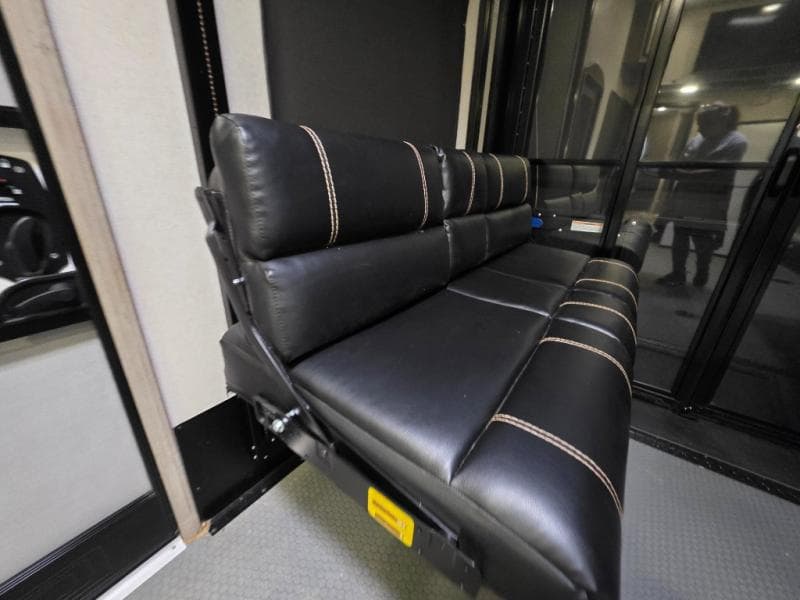 2021 Keystone 2021 Keystone Raptor - thumbnail 58