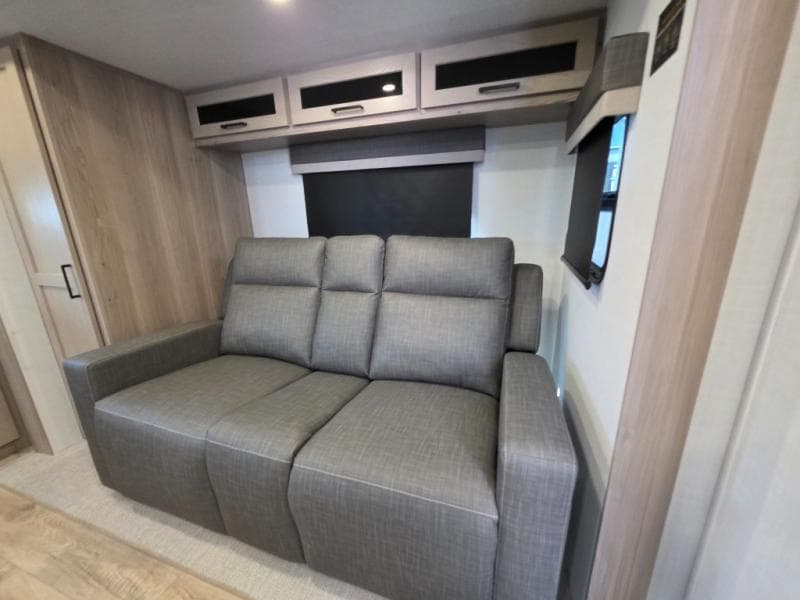 2026 Forest River 2026 Forest River Rockwood Mini Lite - thumbnail 10