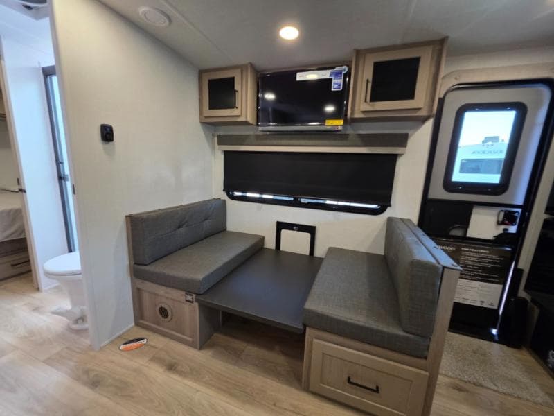 2026 Forest River 2026 Forest River Rockwood Mini Lite - thumbnail 13