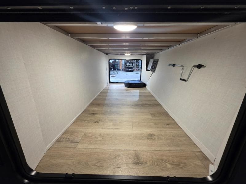 2026 Forest River 2026 Forest River Rockwood Ultra Lite - thumbnail 9