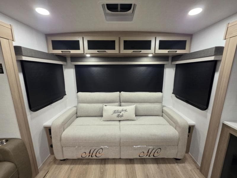 2026 Forest River 2026 Forest River Rockwood Ultra Lite - thumbnail 16