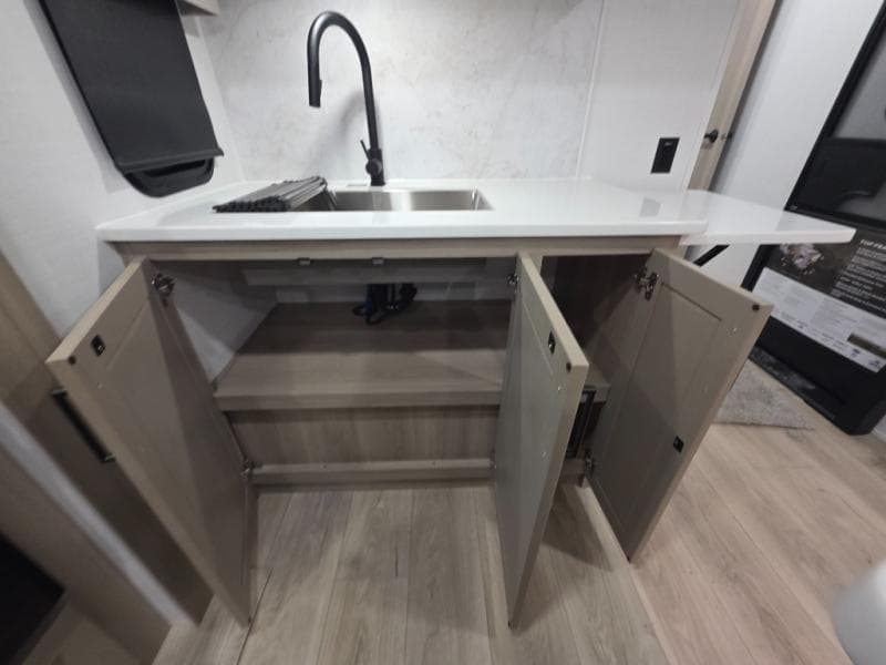 2026 Forest River 2026 Forest River Rockwood Ultra Lite - thumbnail 32