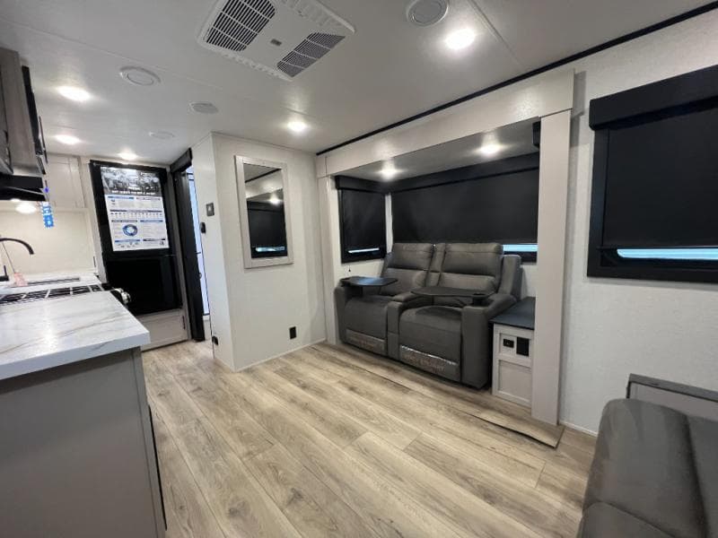 2026 Jayco 2026 Jayco Jay Feather - thumbnail 14