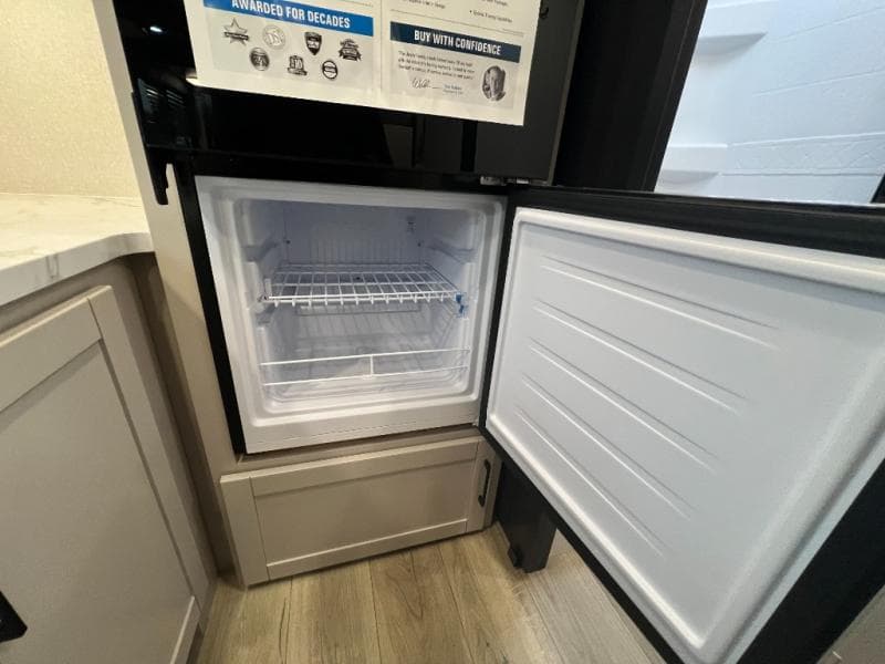 2026 Jayco 2026 Jayco Jay Feather - thumbnail 28