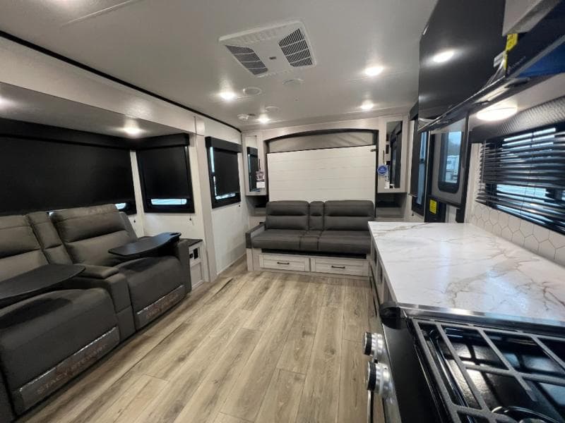 2026 Jayco 2026 Jayco Jay Feather - thumbnail 35