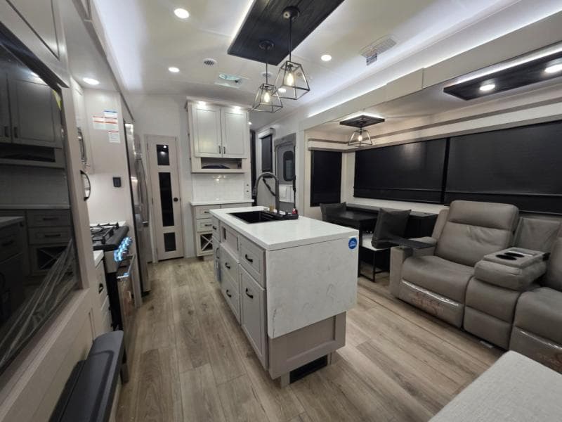 2026 Jayco 2026 Jayco North Point - thumbnail 23