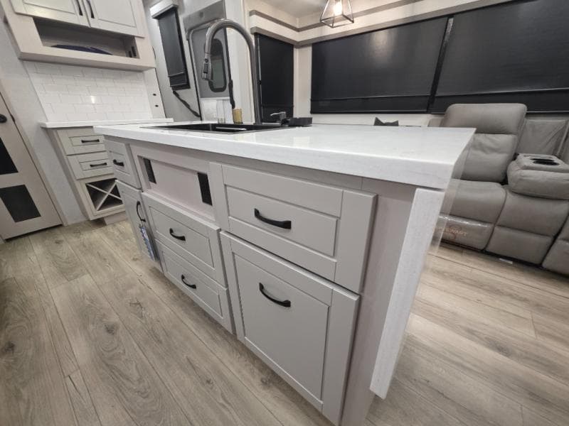 2026 Jayco 2026 Jayco North Point - thumbnail 27