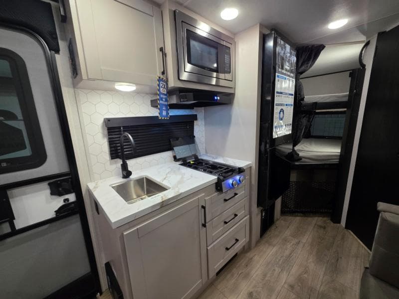 2026 Jayco 2026 Jayco Jay Feather Air - thumbnail 14