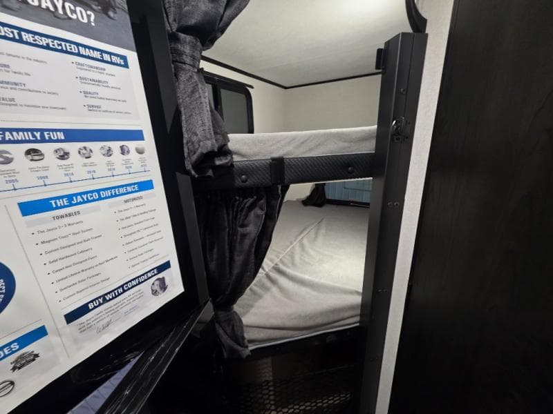 2026 Jayco 2026 Jayco Jay Feather Air - thumbnail 24