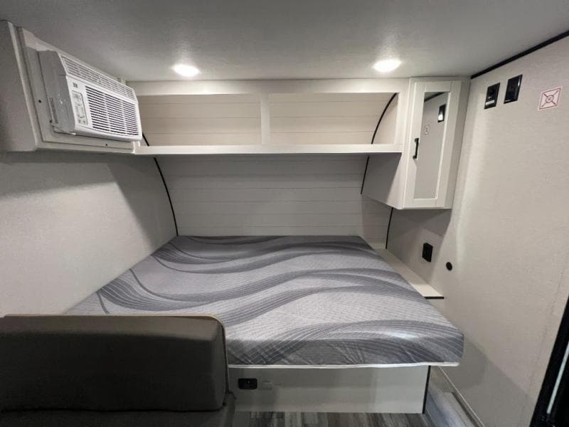 2026 Jayco 2026 Jayco Jay Flight SLX - thumbnail 10