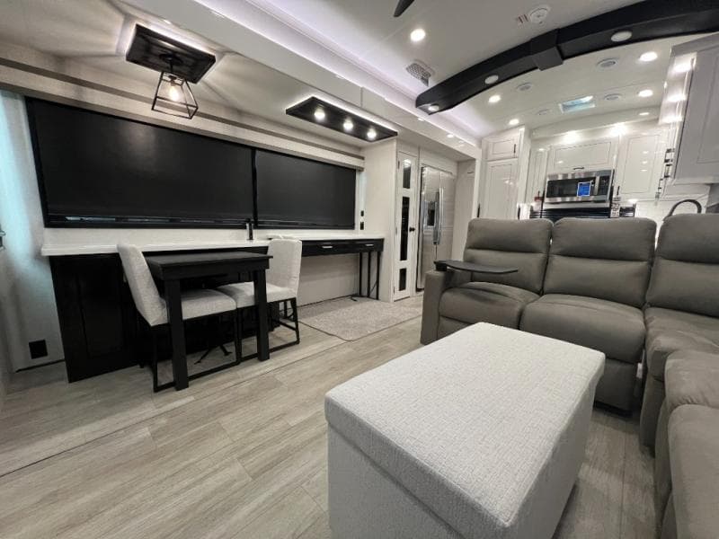 2026 Jayco 2026 Jayco Pinnacle - thumbnail 25