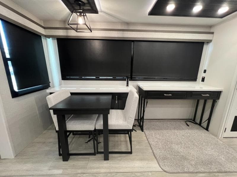 2026 Jayco 2026 Jayco Pinnacle - thumbnail 26