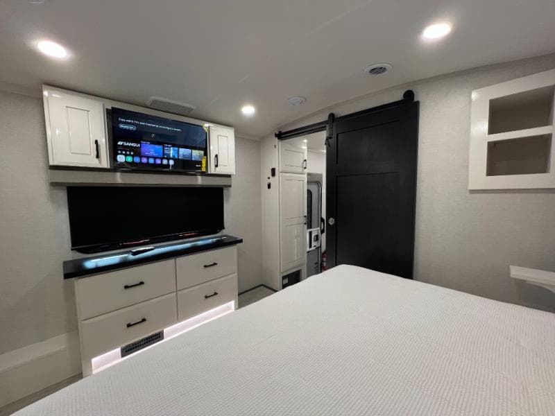 2026 Jayco 2026 Jayco Pinnacle - thumbnail 67