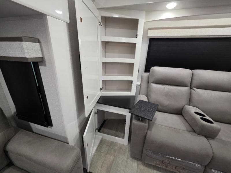 2026 Jayco 2026 Jayco Pinnacle - thumbnail 41