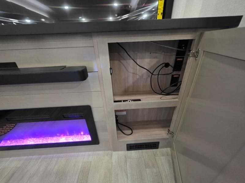 2026 Jayco 2026 Jayco Pinnacle - thumbnail 43