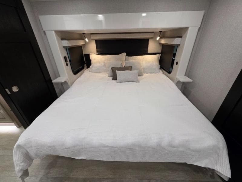 2026 Jayco 2026 Jayco Pinnacle - thumbnail 50