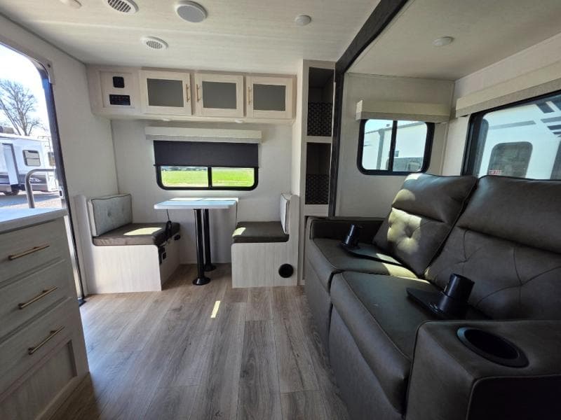 2026 Forest River 2026 Forest River R-Pod - thumbnail 10