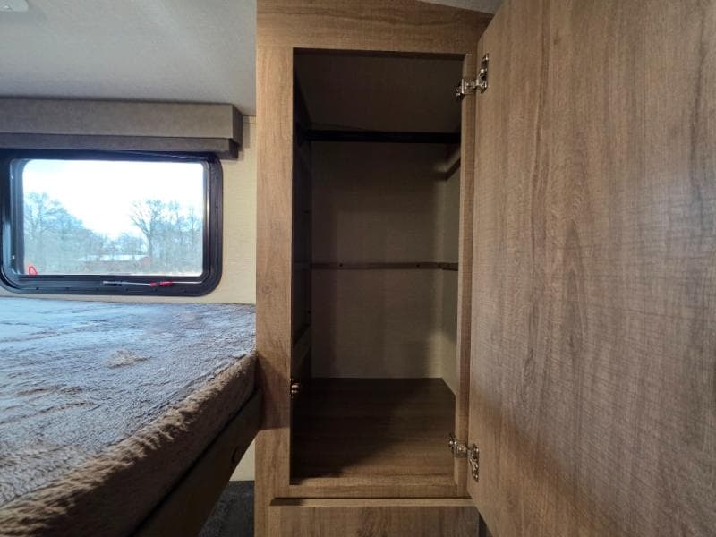 2022 Grand Design 2022 Grand Design Imagine - thumbnail 18