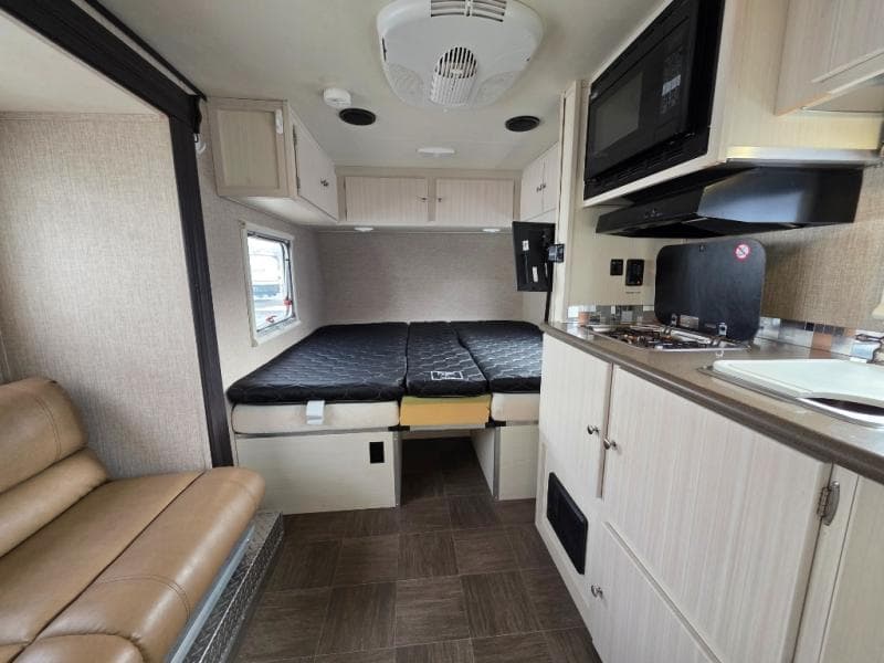 2017 Livin Lite 2017 Livin Lite CampLite - thumbnail 8