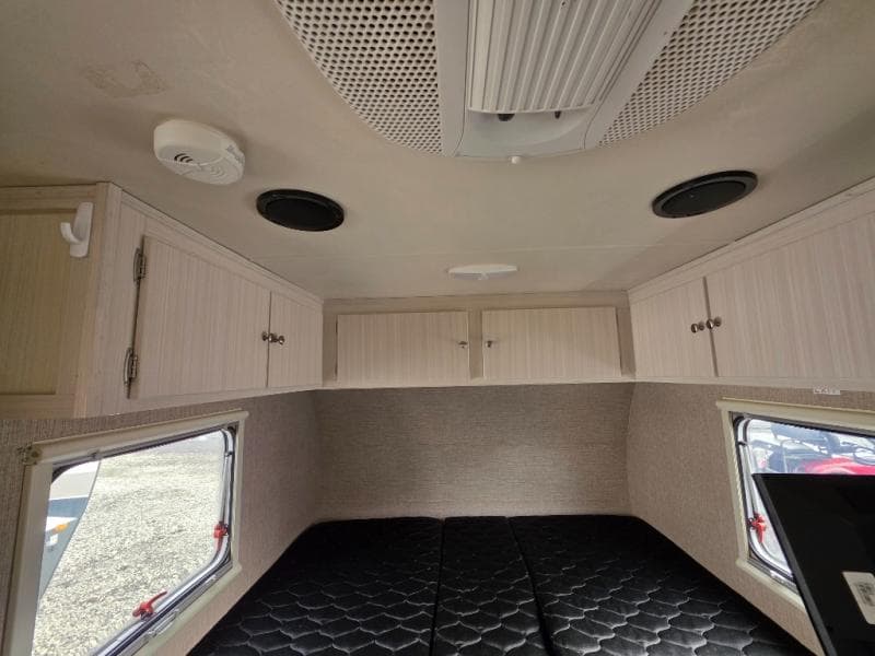 2017 Livin Lite 2017 Livin Lite CampLite - thumbnail 12