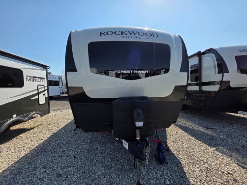 2026 Forest River 2026 Forest River Rockwood Mini Lite - thumbnail 4