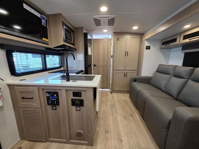 2026 Forest River 2026 Forest River Rockwood Mini Lite - thumbnail 13