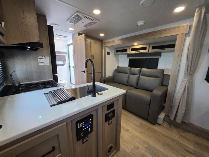 2026 Forest River 2026 Forest River Rockwood Mini Lite - thumbnail 14