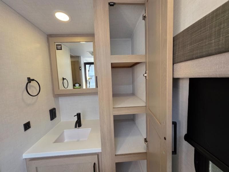 2026 Forest River 2026 Forest River Rockwood Mini Lite - thumbnail 42