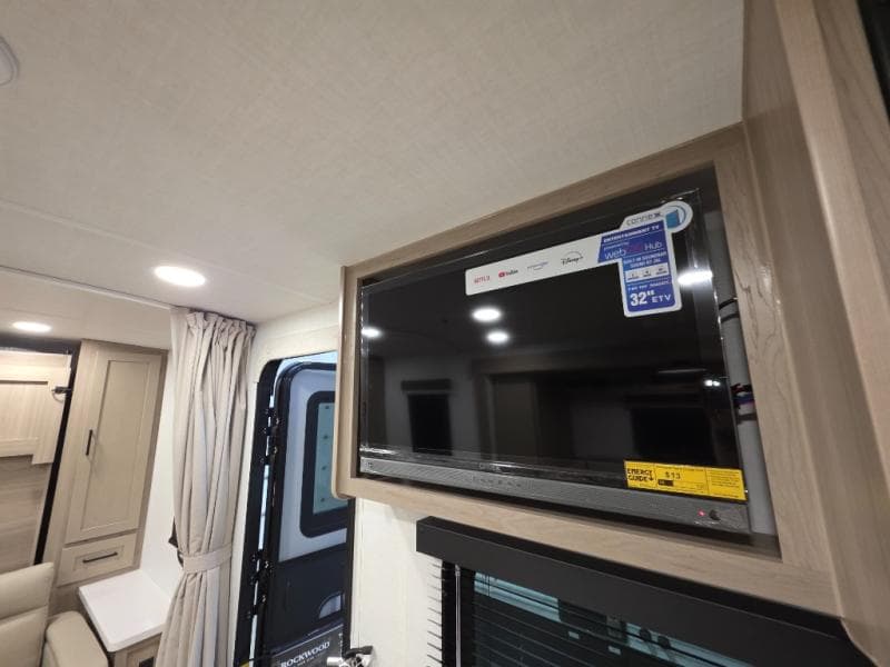 2026 Forest River 2026 Forest River Rockwood Mini Lite - thumbnail 30