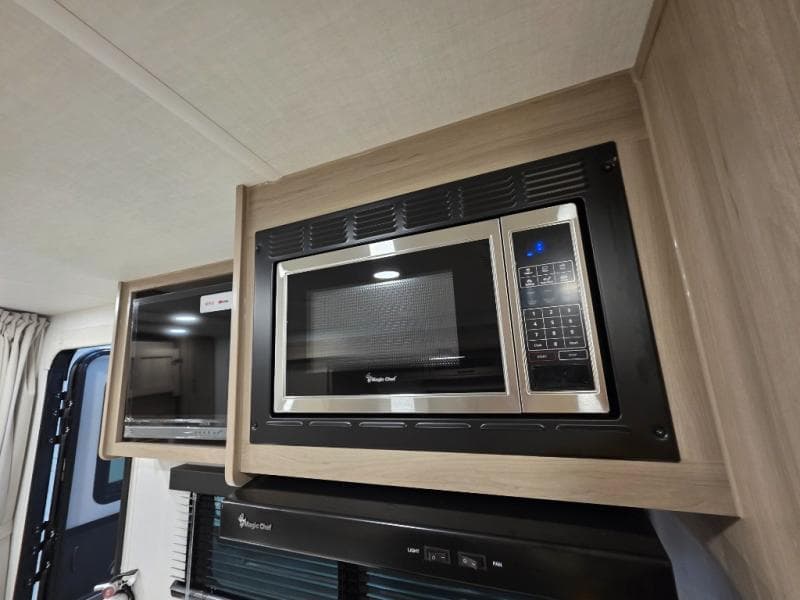 2026 Forest River 2026 Forest River Rockwood Mini Lite - thumbnail 31