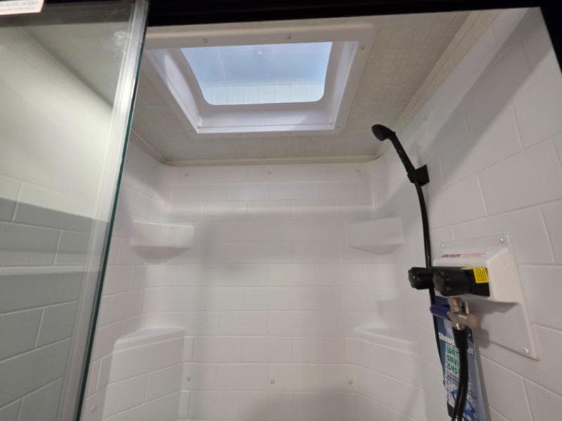 2026 Forest River 2026 Forest River Rockwood Mini Lite - thumbnail 36