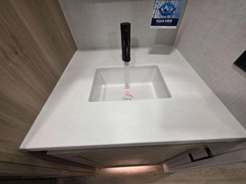 2026 Forest River 2026 Forest River Rockwood Ultra Lite - thumbnail 31