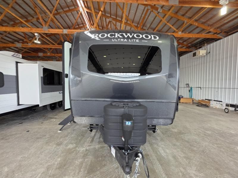 2026 Forest River 2026 Forest River Rockwood Ultra Lite - thumbnail 4