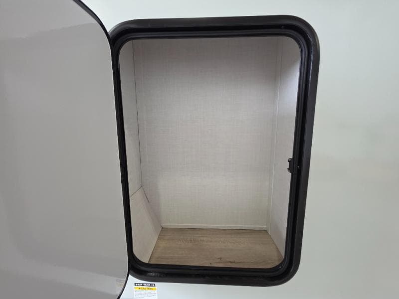 2026 Forest River 2026 Forest River Rockwood Ultra Lite - thumbnail 10