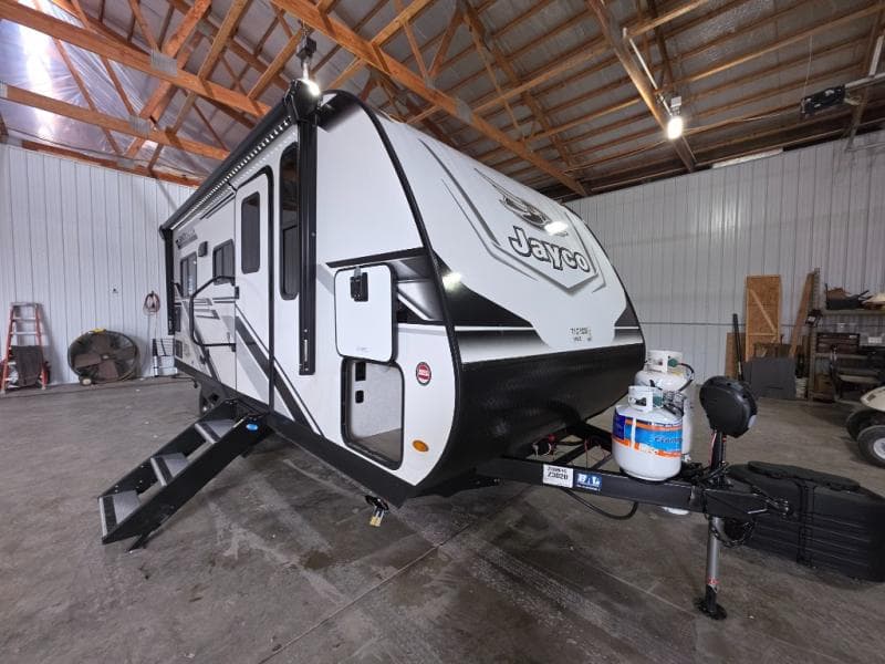 2026 Jayco 2026 Jayco Jay Feather - thumbnail 3