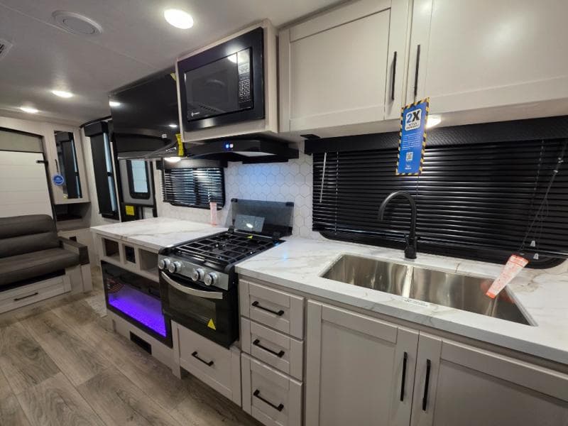 2026 Jayco 2026 Jayco Jay Feather - thumbnail 10