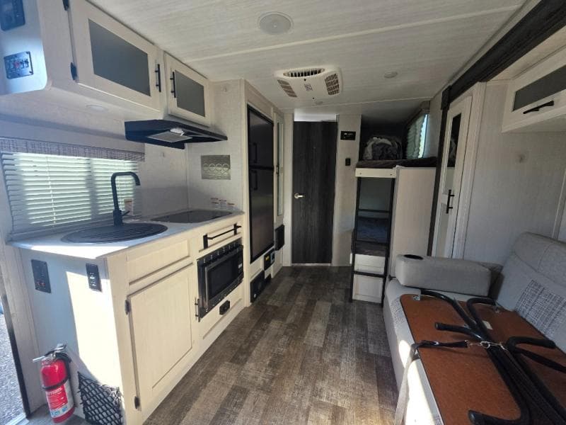 2021 Forest River 2021 Forest River R-Pod - thumbnail 13