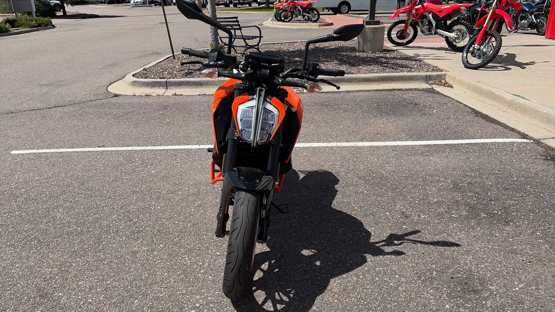 2019 KTM 2019 KTM 390 Duke - thumbnail 8
