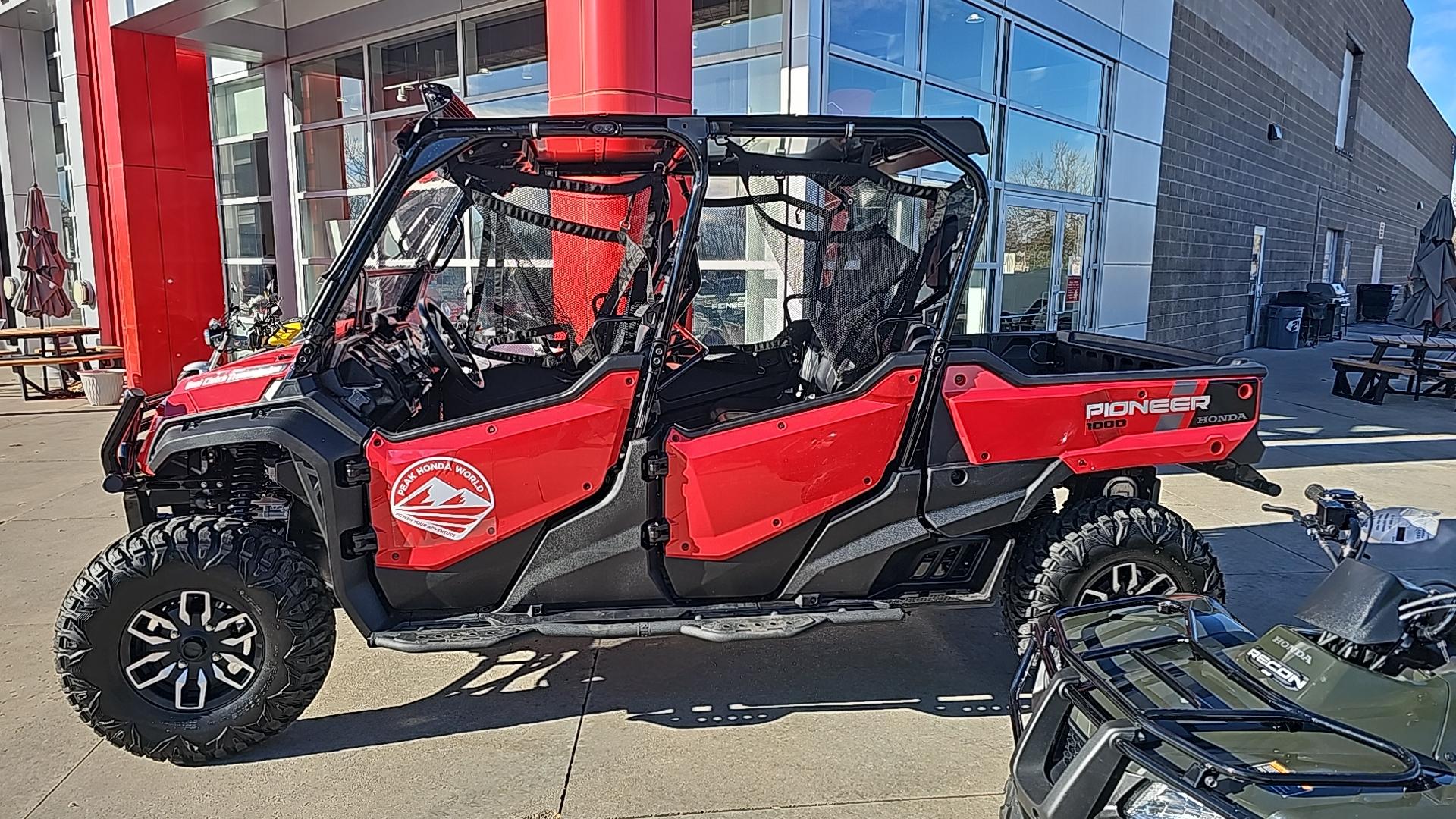 2025 Honda 2025 Honda Pioneer 1000-6 Deluxe CrewSXS10M6DS - thumbnail 2