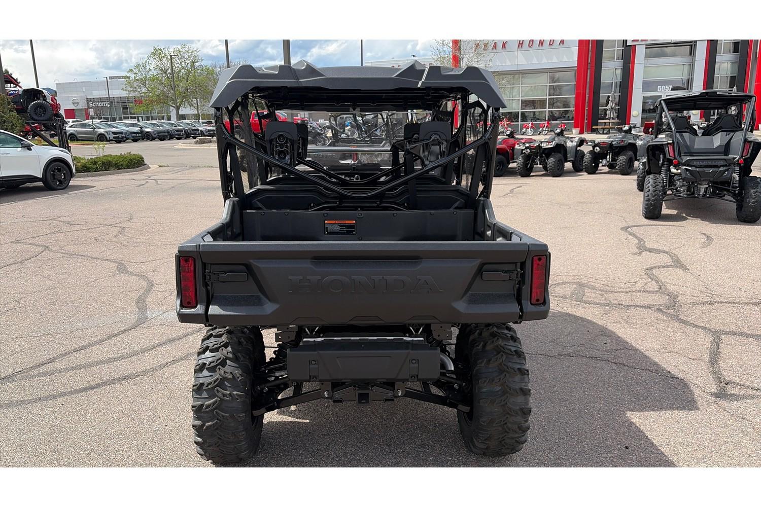 2025 Honda 2025 Honda Pioneer 1000-6 Deluxe Crew - thumbnail 5