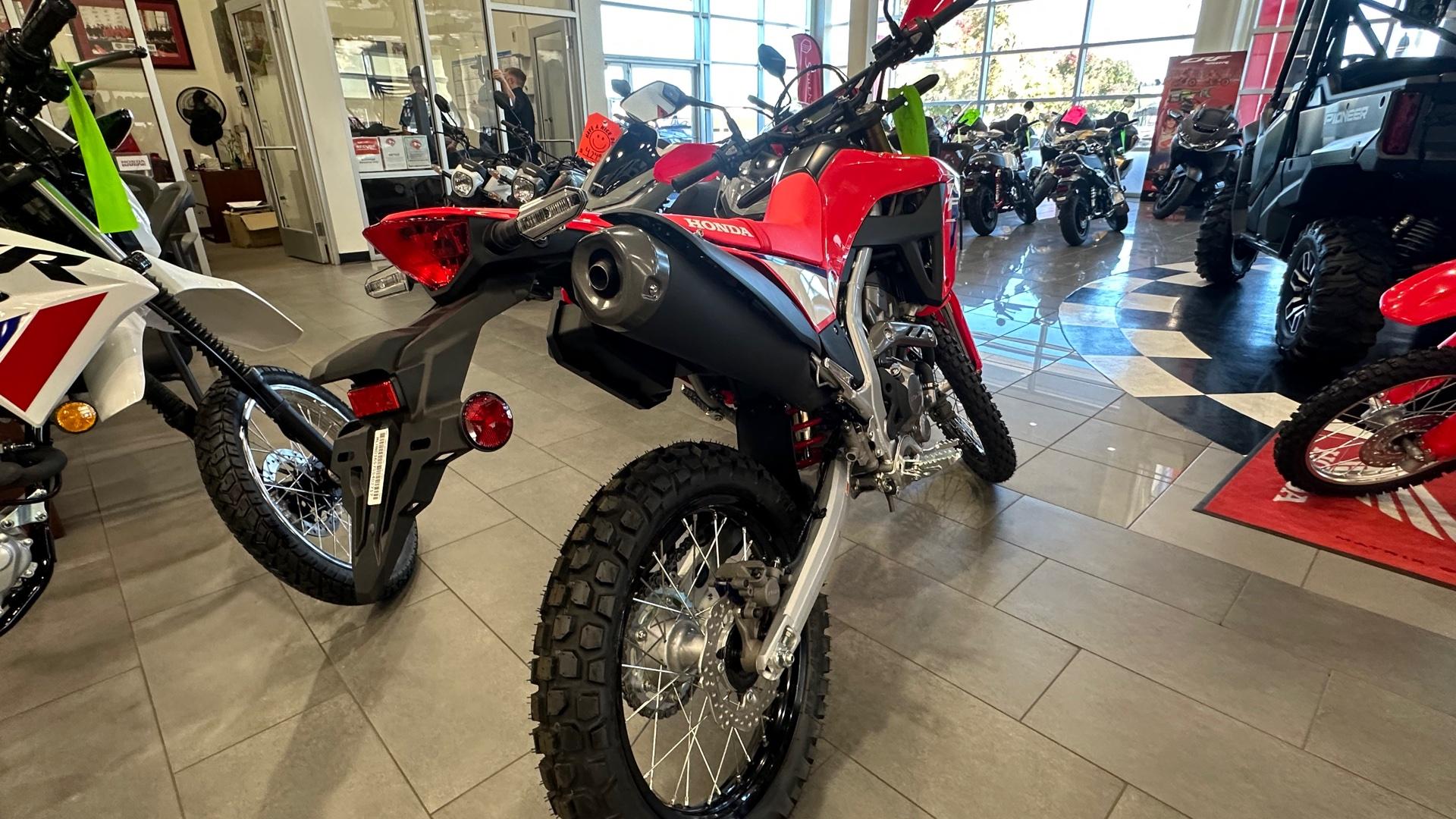 2025 Honda 2025 Honda CRF300LASS - thumbnail 2