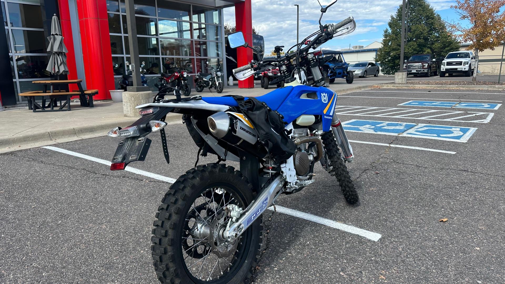 2025 Husqvarna 2025 Husqvarna FE 350s F2275Y4 - thumbnail 3