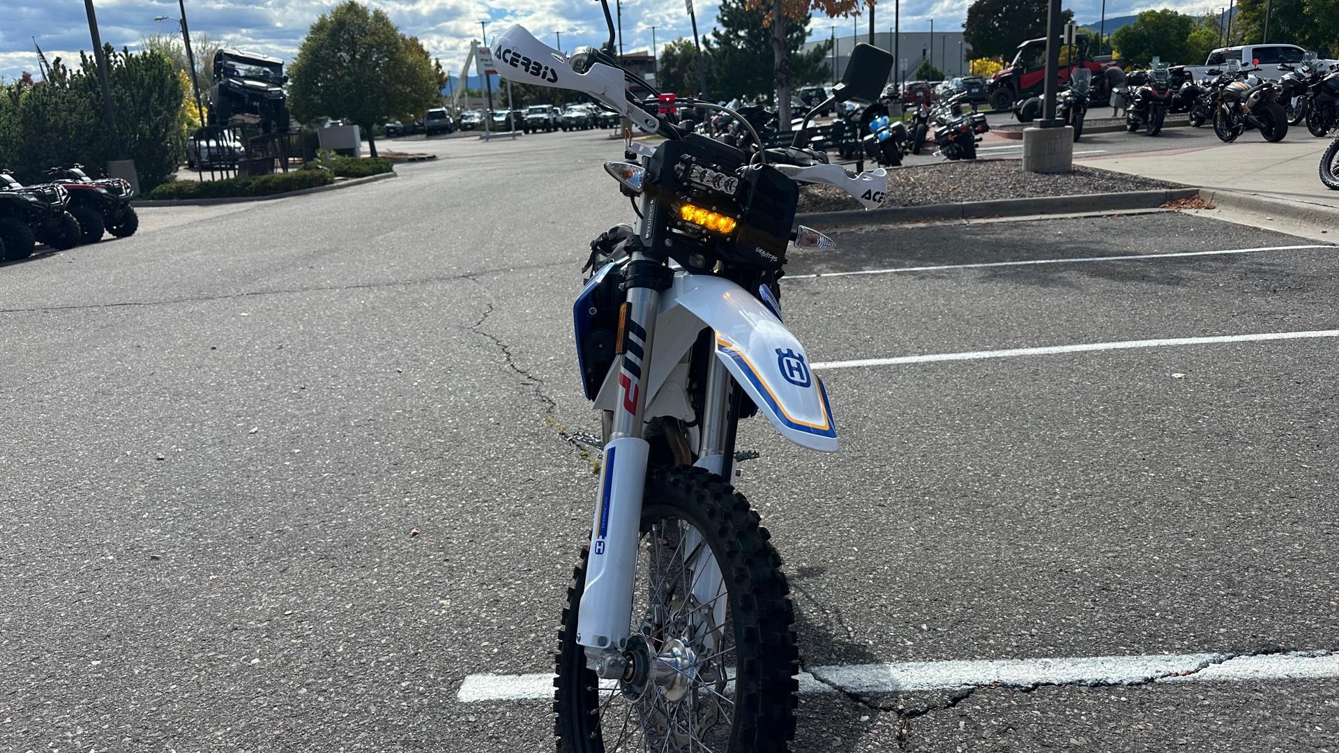 2025 Husqvarna 2025 Husqvarna FE 350s F2275Y4 - thumbnail 7