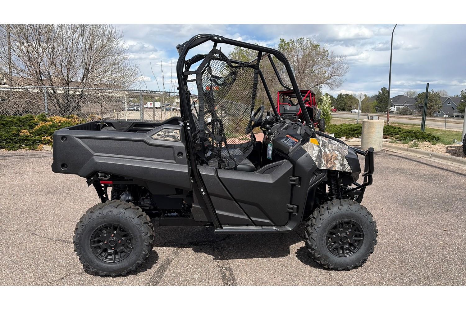 2026 Honda 2026 Honda Pioneer 700 Forest SXS700M2FT - thumbnail 6