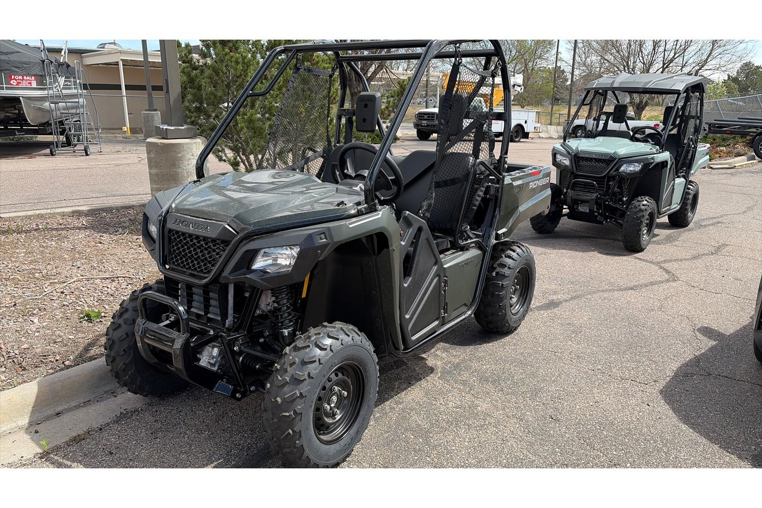 2026 Honda Pioneer 520SXS520M2T